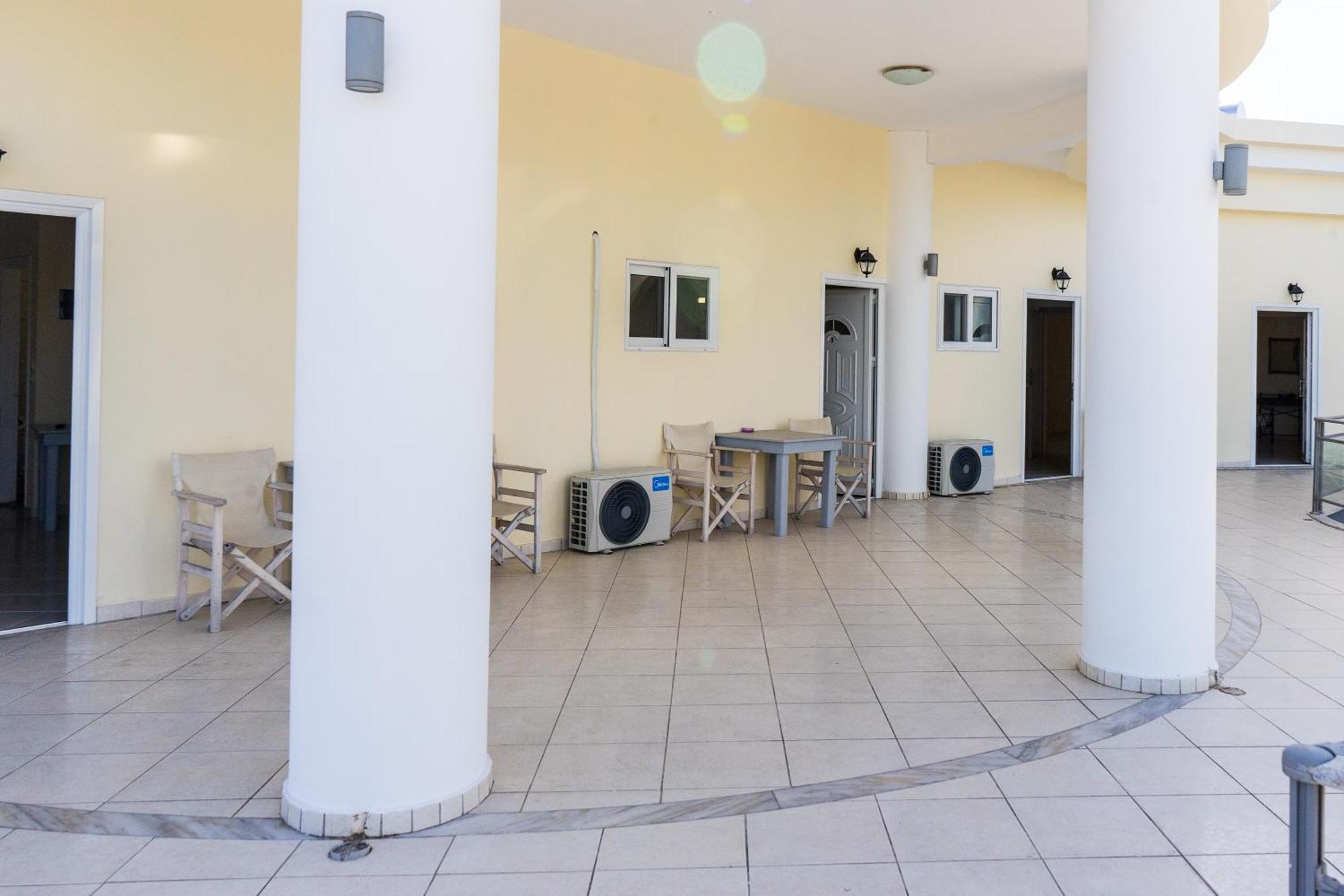 Laganas Strip Mall Apartments Buitenkant foto